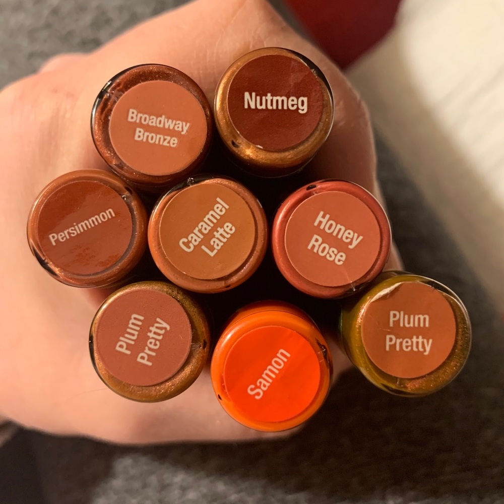 New sealed Lipsense lipcolors.